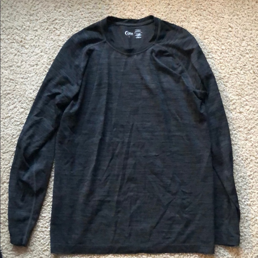 Men’s large Zyia Long sleeve